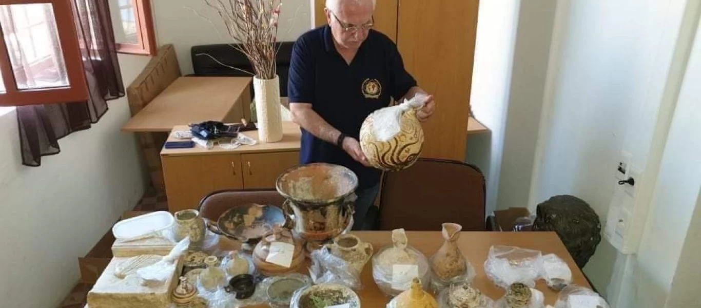 Θησαυρό από χαμένες αρχαιότητες ανακάλυψε ο Γιώργος Τσούκαλης στην Ρόδο